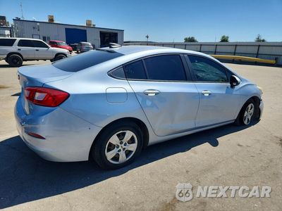 Trzecie zdjęcie samochodu z tyłu: 2018 CHEVROLET CRUZE LS VIN:1G1BC5SM1J7174660 - miniatura