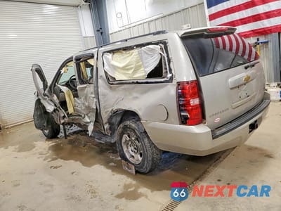 Drugie zdjęcie samochodu z przodu: 2008 CHEVROLET SUBURBAN K1500 LS VIN:1GNFK16338R128999 - miniatura