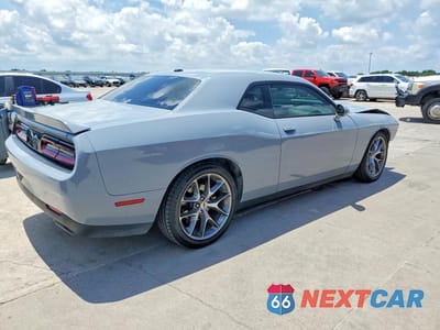 Trzecie zdjęcie samochodu z tyłu: 2022 DODGE CHALLENGER GT VIN:2C3CDZJG7NH237691 - miniatura