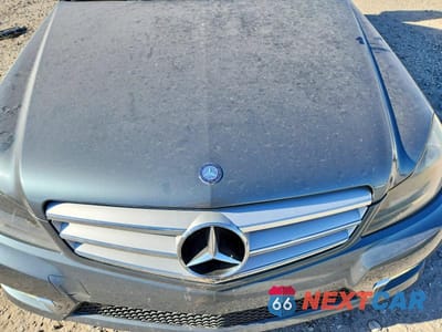 Zdjęcie 11 z 12 samochodu: 2012 MERCEDES-BENZ C 250 VIN:WDDGF4HBXCA607330 - miniatura