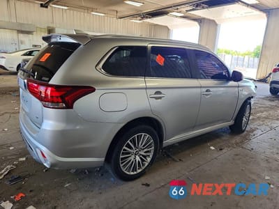 Trzecie zdjęcie samochodu z tyłu: 2020 MITSUBISHI OUTLANDER SEL VIN:JA4J24A50LZ029153 - miniatura