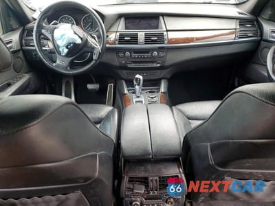 Zdjęcie 8 z 13 samochodu: 2013 BMW X6 XDRIVE50I VIN:5UXFG8C50DL592286 - miniatura