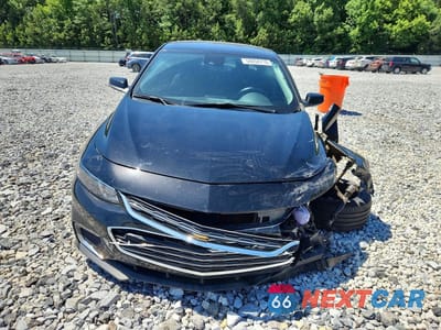 Piąte zdjęcie samochodu w środku: 2017 CHEVROLET MALIBU LT VIN:1G1ZE5ST2HF291891 - miniatura