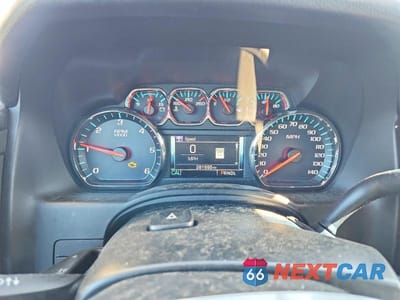Zdjęcie 9 z 13 samochodu: 2019 CHEVROLET SUBURBAN K1500 LT VIN:1GNSKHKC0KR186881 - miniatura