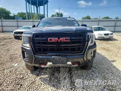 Piąte zdjęcie samochodu w środku: 2021 GMC YUKON XL K1500 AT4 VIN:1GKS2HKD2MR233143 - miniatura