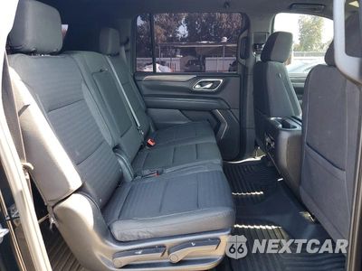 Zdjęcie 11 z 13 samochodu: 2023 CHEVROLET SUBURBAN C1500 LS VIN:1GNSCBKD3PR297564 - miniatura
