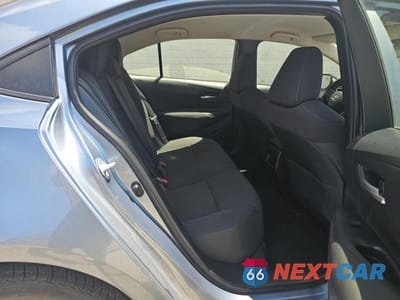 Zdjęcie 6 z 10 samochodu: 2020 TOYOTA COROLLA LE VIN:JTDEPRAE8LJ041877 - miniatura