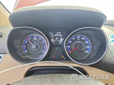 Zdjęcie 9 z 12 samochodu: 2013 HYUNDAI ELANTRA GLS VIN:5NPDH4AE4DH272409 - miniatura