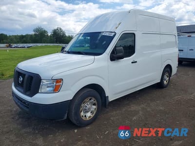 2017 NISSAN NV 2500 HD SV 1N6BF0LYXHN810563 - główne zdjęcie licytacji z USA - miniatura