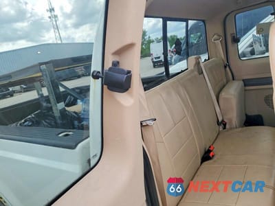 Zdjęcie 6 z 10 samochodu: 2009 FORD F350 SUPER DUTY VIN:1FTWX31R09EA52166 - miniatura