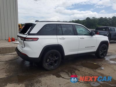 Trzecie zdjęcie samochodu z tyłu: 2024 JEEP GRAND CHEROKEE LIMITED VIN:1C4RJHBG6RC168928 - miniatura