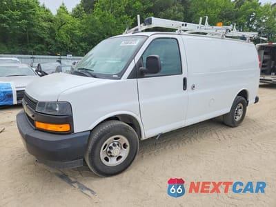 2020 CHEVROLET EXPRESS G2500 1GCWGAFP2L1277473 - główne zdjęcie licytacji z USA - miniatura