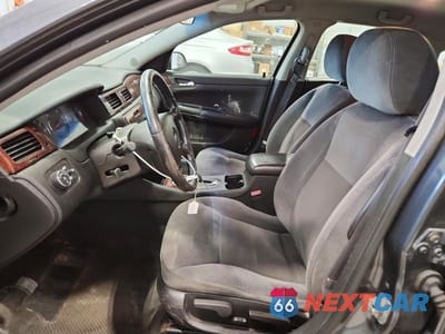 Zdjęcie 7 z 12 samochodu: 2010 CHEVROLET IMPALA VIN:2G1WB5EK0A1131987 - miniatura