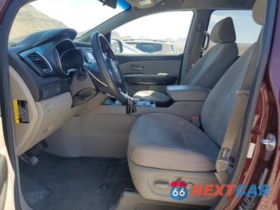 Zdjęcie 7 z 13 samochodu: 2015 KIA SEDONA LX VIN:KNDMB5C16F6080570 - miniatura
