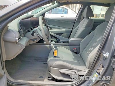 Zdjęcie 7 z 12 samochodu: 2025 HYUNDAI ELANTRA SEL VIN:KMHLS4DG6SU972263 - miniatura