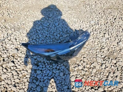 Zdjęcie 12 z 13 samochodu: 2022 HYUNDAI ELANTRA SEL VIN:KMHLM4AG0NU243856 - miniatura