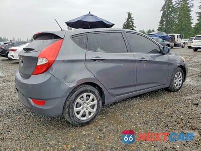 Trzecie zdjęcie samochodu z tyłu: 2013 HYUNDAI ACCENT GS VIN:KMHCT5AEXDU066318 - miniatura