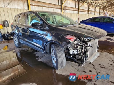 Czwarte zdjęcie samochodu z boku: 2015 FORD ESCAPE SE VIN:1FMCU0G79FUB73050 - miniatura