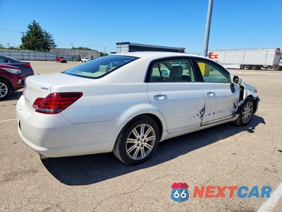 Trzecie zdjęcie samochodu z tyłu: 2010 TOYOTA AVALON LIMITED VIN:4T1BK3DB0AU352355 - miniatura