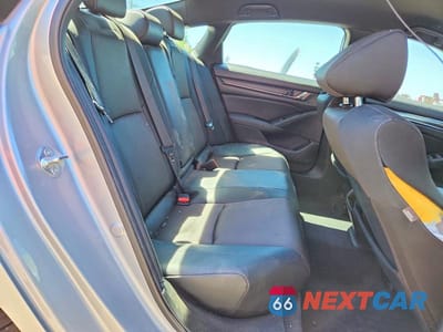 Zdjęcie 10 z 13 samochodu: 2022 HONDA ACCORD HYBRID SPORT VIN:1HGCV3F20NA046505 - miniatura