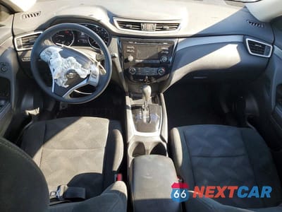 Zdjęcie 8 z 13 samochodu: 2016 NISSAN ROGUE S VIN:5N1AT2MVXGC889987 - miniatura