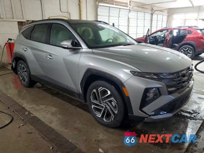 Czwarte zdjęcie samochodu z boku: 2025 HYUNDAI TUCSON LIMITED VIN:5NMJE3DE2SH568220 - miniatura