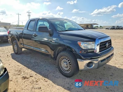 Czwarte zdjęcie samochodu z boku: 2007 TOYOTA TUNDRA DOUBLE CAB SR5 VIN:5TFRV54107X032361 - miniatura