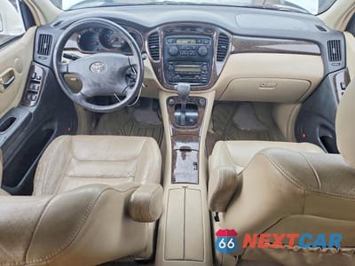 Zdjęcie 8 z 12 samochodu: 2002 TOYOTA HIGHLANDER LIMITED VIN:JTEGF21A720042244 - miniatura