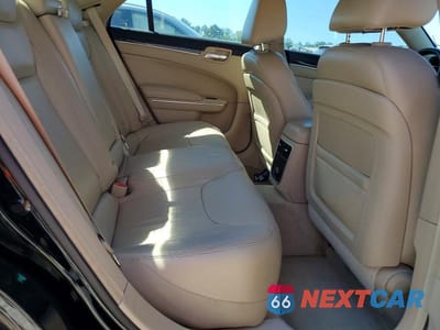 Zdjęcie 10 z 12 samochodu: 2014 CHRYSLER 300 VIN:2C3CCAAG3EH138967 - miniatura