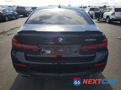 Zdjęcie 6 z 12 samochodu: 2022 BMW 530E VIN:WBA13AG00NCK20331 - miniatura