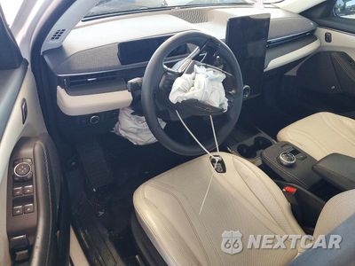 Zdjęcie 8 z 12 samochodu: 2024 FORD MUSTANG MACH-E PREMIUM VIN:3FMTK3R48RMA31274 - miniatura