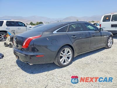 Trzecie zdjęcie samochodu z tyłu: 2012 JAGUAR XJL VIN:SAJWA2GB1CLV36650 - miniatura