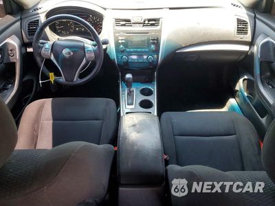 Zdjęcie 8 z 12 samochodu: 2015 NISSAN ALTIMA 2.5 SV VIN:1N4AL3AP0FC212516 - miniatura