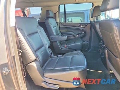 Zdjęcie 11 z 13 samochodu: 2018 CHEVROLET SUBURBAN K1500 LT VIN:1GNSKHKC2JR296149 - miniatura
