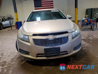 Piąte zdjęcie samochodu w środku: 2011 CHEVROLET CRUZE LT VIN:1G1PF5S91B7112606 - miniatura