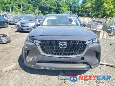 Piąte zdjęcie samochodu w środku: 2025 MAZDA CX-90 PREFERRED VIN:JM3KKBHD7S1250653 - miniatura