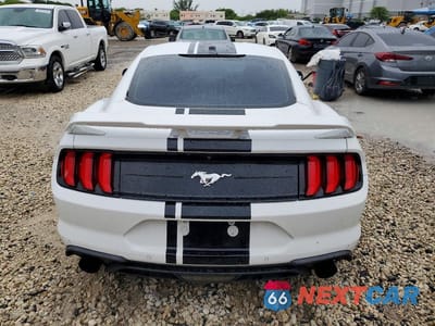 Zdjęcie 6 z 13 samochodu: 2019 FORD MUSTANG VIN:1FA6P8TH9K5157334 - miniatura