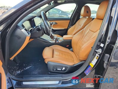 Zdjęcie 7 z 13 samochodu: 2021 BMW 330I VIN:3MW5R1J03M8C16188 - miniatura