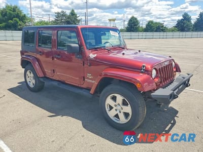 Czwarte zdjęcie samochodu z boku: 2008 JEEP WRANGLER UNLIMITED SAHARA VIN:1J4GA59178L651005 - miniatura