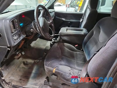 Zdjęcie 7 z 12 samochodu: 2007 GMC NEW SIERRA K1500 VIN:2GTEK19V621278574 - miniatura