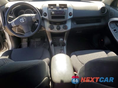 Zdjęcie 8 z 14 samochodu: 2007 TOYOTA RAV4 SPORT VIN:JTMBK32V575030864 - miniatura