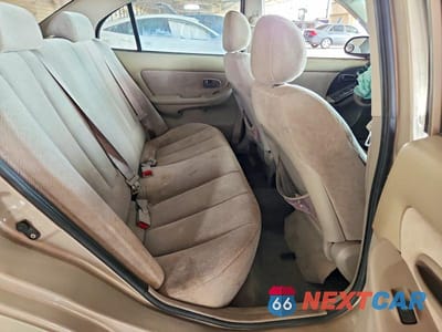 Zdjęcie 11 z 13 samochodu: 2005 HYUNDAI ELANTRA GLS VIN:KMHDN46D85U172387 - miniatura
