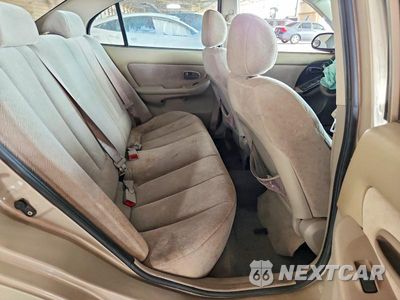 Zdjęcie 11 z 13 samochodu: 2005 HYUNDAI ELANTRA GLS VIN:KMHDN46D85U172387 - miniatura