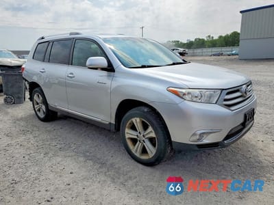 Czwarte zdjęcie samochodu z boku: 2013 TOYOTA HIGHLANDER LIMITED VIN:5TDDK3EHXDS238128 - miniatura
