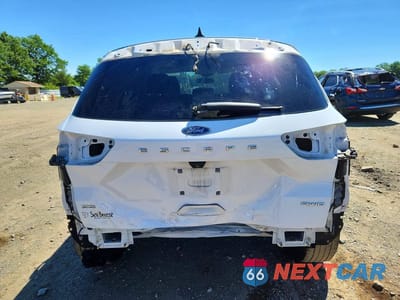 Zdjęcie 6 z 13 samochodu: 2021 FORD ESCAPE SE VIN:1FMCU9G62MUA16405 - miniatura