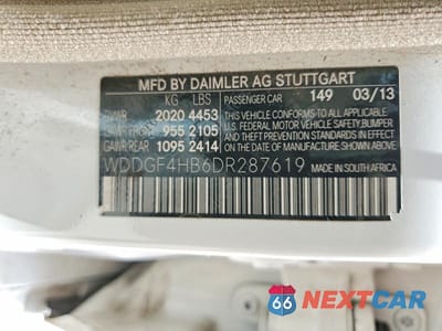 Zdjęcie 12 z 12 samochodu: 2013 MERCEDES-BENZ C 250 VIN:WDDGF4HB6DR287619 - miniatura