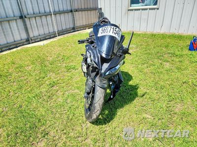 Drugie zdjęcie samochodu z przodu: 2013 KAWASAKI ZX636 E VIN:JKBZXJE13DA005869 - miniatura