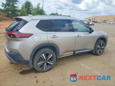 Trzecie zdjęcie samochodu z tyłu: 2021 NISSAN ROGUE SL VIN:JN8AT3CA2MW021036 - miniatura