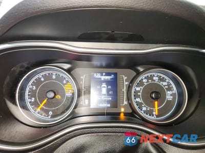 Zdjęcie 9 z 13 samochodu: 2019 JEEP CHEROKEE LATITUDE VIN:1C4PJMCB7KD136914 - miniatura