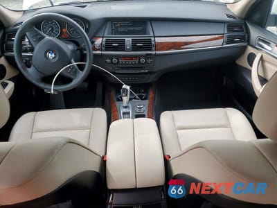 Zdjęcie 8 z 13 samochodu: 2013 BMW X5 XDRIVE35I VIN:5UXZV4C58D0B24371 - miniatura